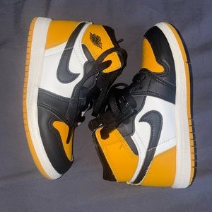 Jordan 1s ‘Taxi’ Toddler Size 9c